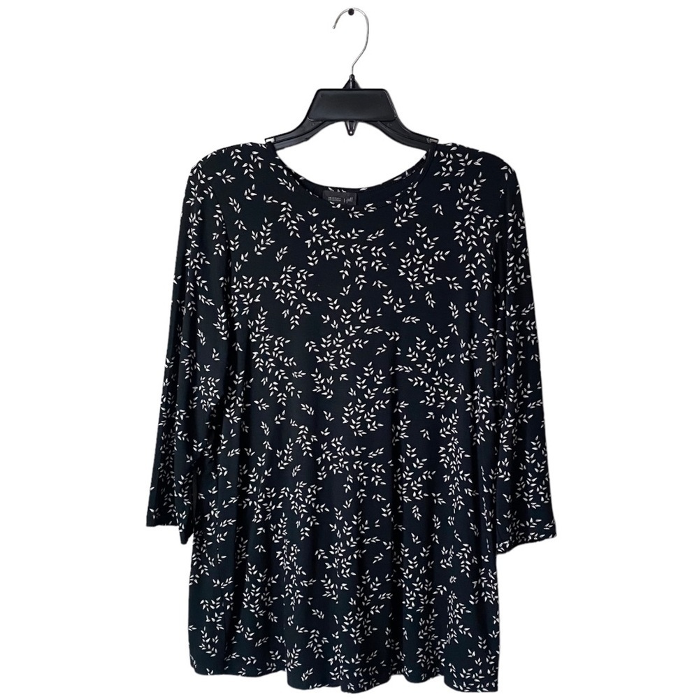 J.Jill wearever collection black and white leaf pattern top blouse